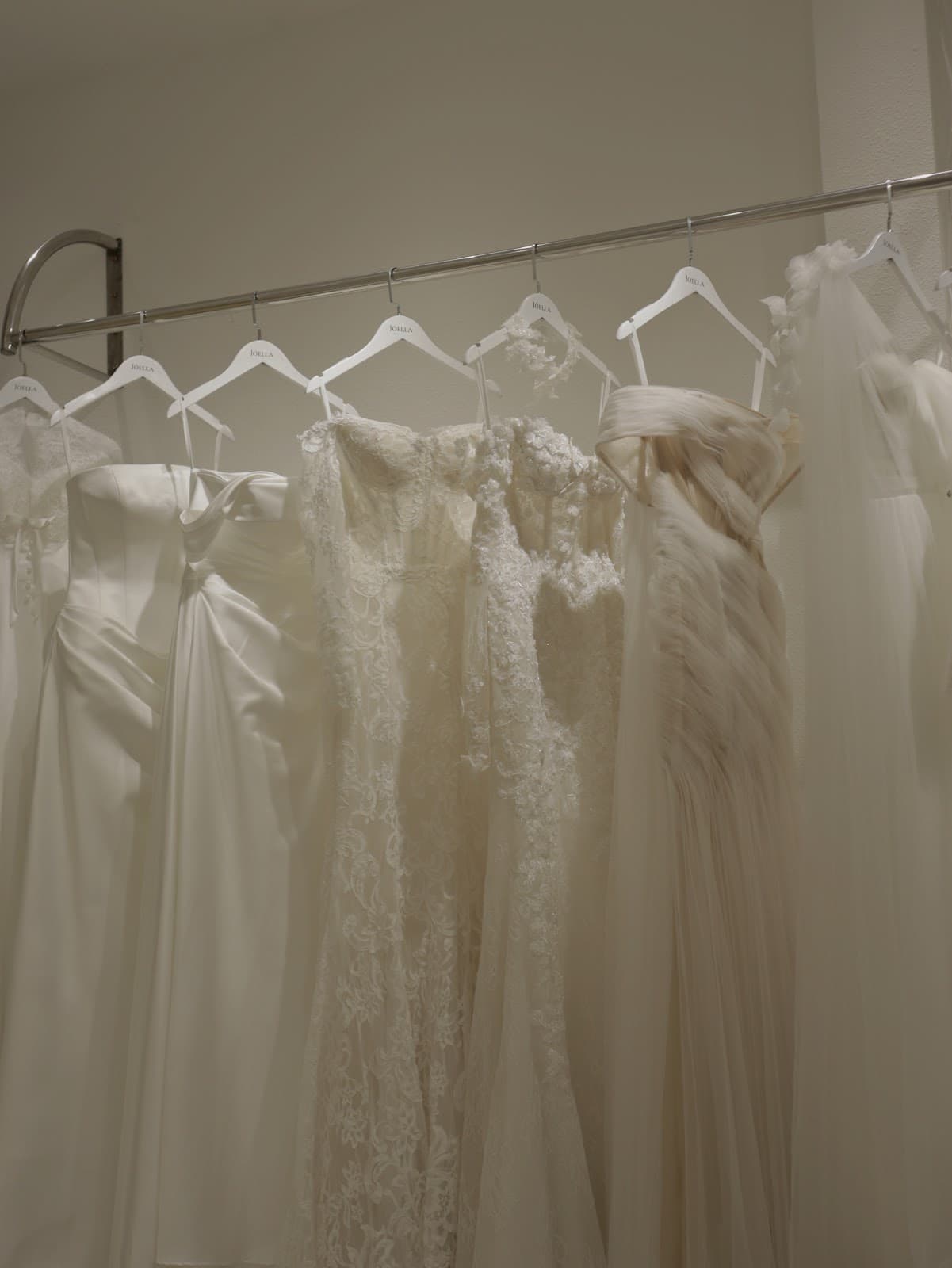 Studio váy cưới Jóella Bridal